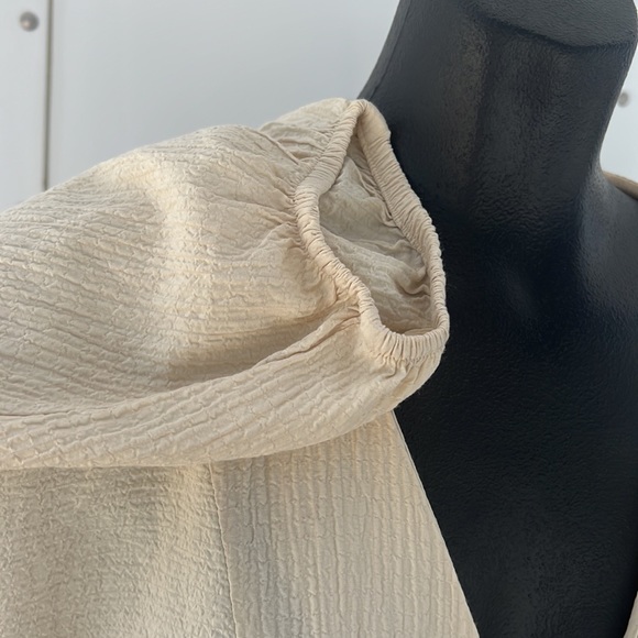 Calvin Kline NWOT Flowy Long sleeve button up Midi dress has pockets V-neck sz 8 - Picture 3 of 7